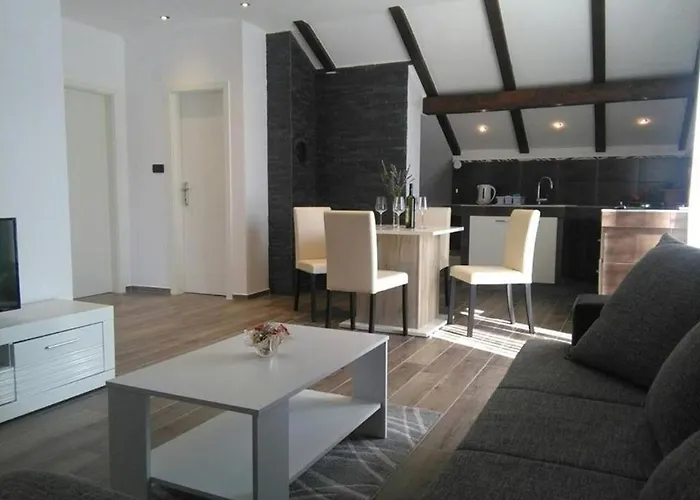 Daire Family-friendly With Swimming Pool Tribalj, Crikvenica - 14789 Tribalj (Primorsko-Goranska)
